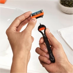 Gillette® Fusion5 Rasierklingen Value Pack 10 Gillette® Fusion5 Rasierklingen Value Pack -hochwertige Pflegeprodukte MAM 10246187 SHOP IMAGE 1.4