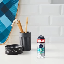 Anti-Transpirant Roll-on Cool Kick Fresh -hochwertige Pflegeprodukte MAM 7311715 SHOP IMAGE 1.4