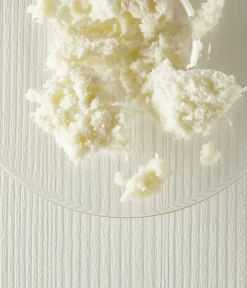 NIVEA Verwöhnende Soft Milk -hochwertige Pflegeprodukte MAM 7709841 SHOP IMAGE 1.4