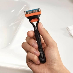 Gillette® Rasierer Fusion5 Mit 1 Klinge Gratis 10 Gillette® Rasierer Fusion5 Mit 1 Klinge Gratis -hochwertige Pflegeprodukte MAM 8573545 SHOP IMAGE 1.4